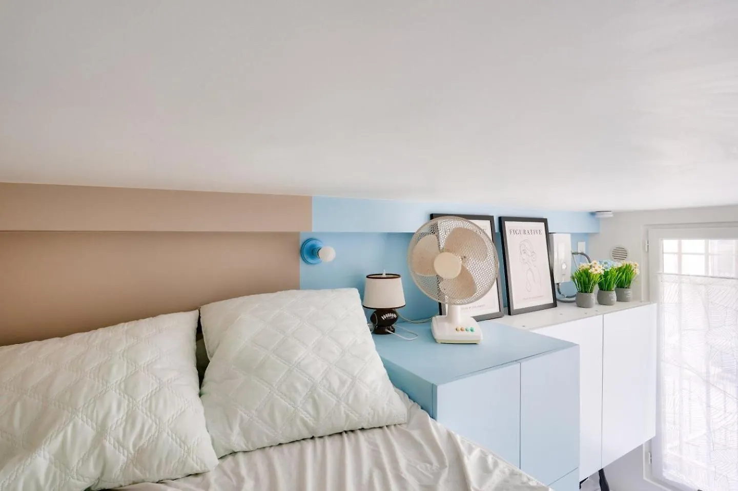 Studette Renovee Au Coeur Du Marais Apartment Paris